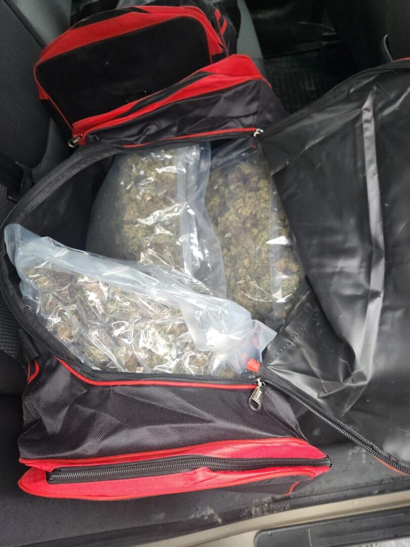 (Видео) 30-дневен притвор за скопјанец: во неговото возило пронајдени пет килограми марихуана