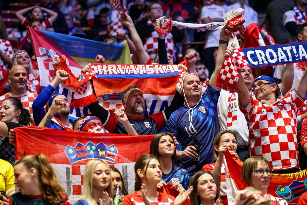 ЕХФ ептен забега – на хрватските навивачи им го конфискувале тапанот!