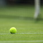 Како тенисот може да избегне критична точка?