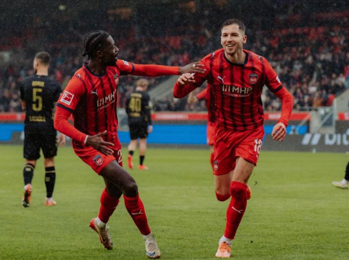 Конкурсот за гол на сезоната во Бундеслига е штотуку затворен