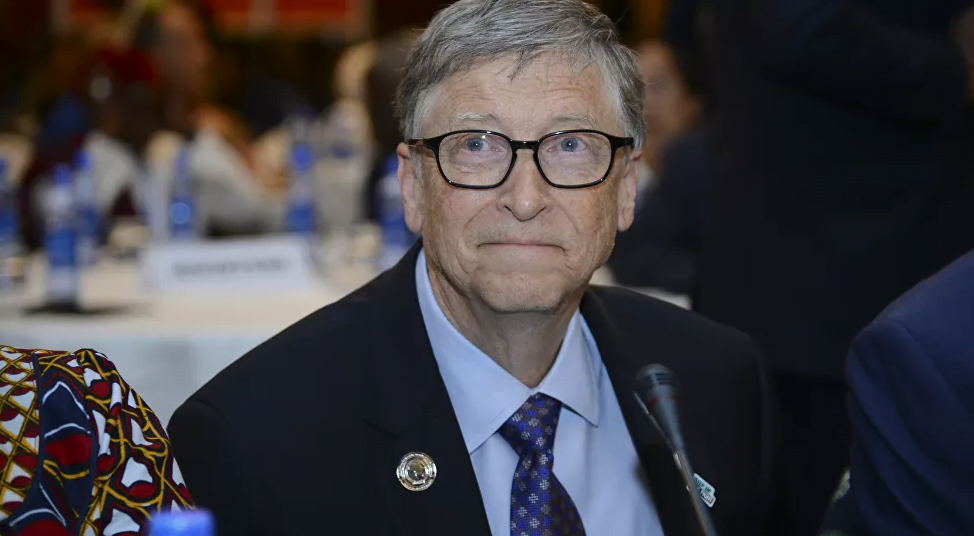 Бил Гејтс предупредува дека светот тргнал во погрешна насока: „Следните 5 години ќе бидат тешки“