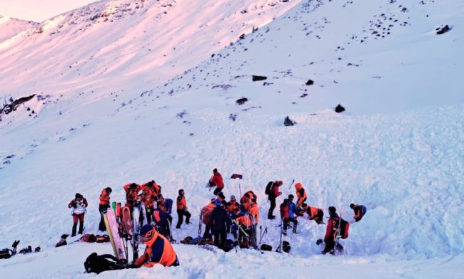 ОСУММИНА СКИЈАЧИ ЗАГИНАА ВО ЕДЕН ДЕН ВО ЛАВИНИ ВО АВСТРИСКИТЕ АЛПИ