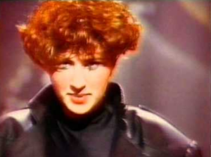 Ена Веко – првата раперка што го освои македонското музичко небо