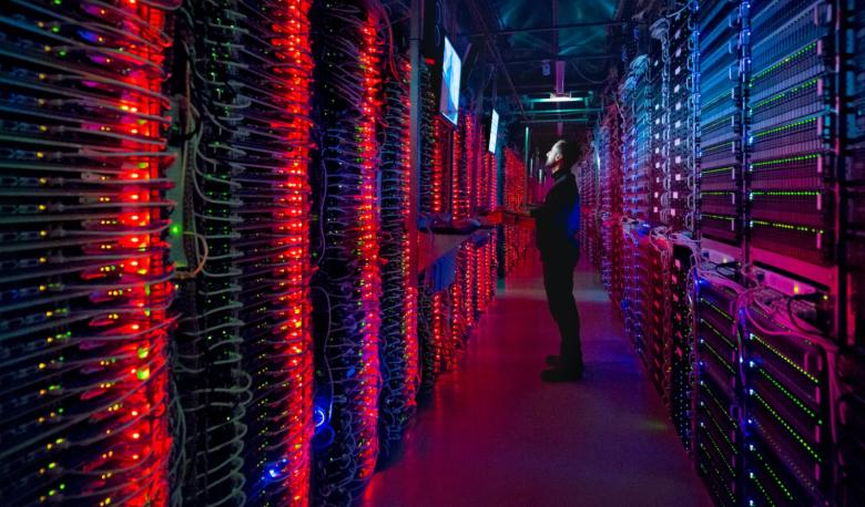 Европа остана без свој интернет