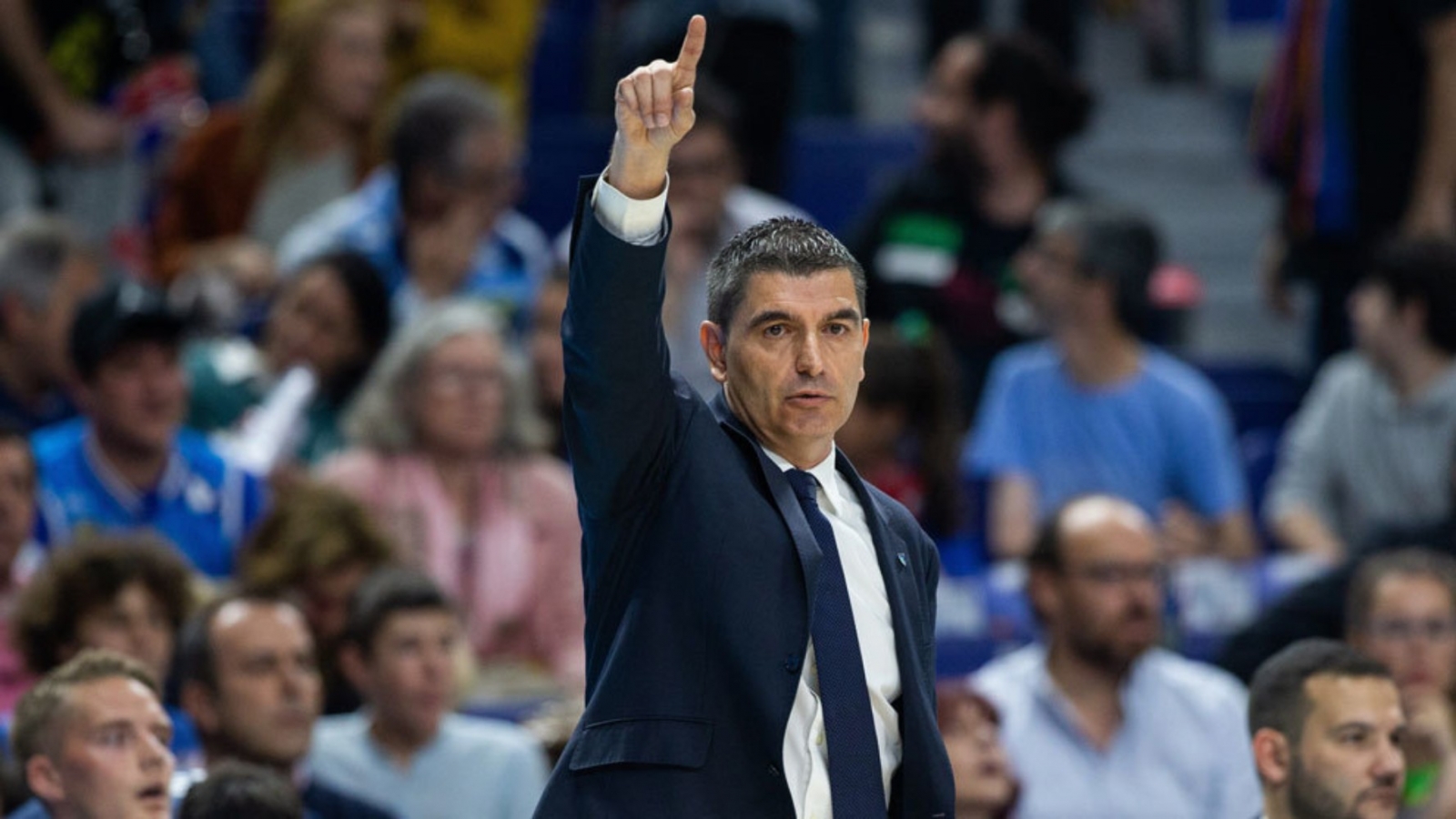 Шпанец со 14-годишно искуство од Евролигата седнува на клупата на Македонија!