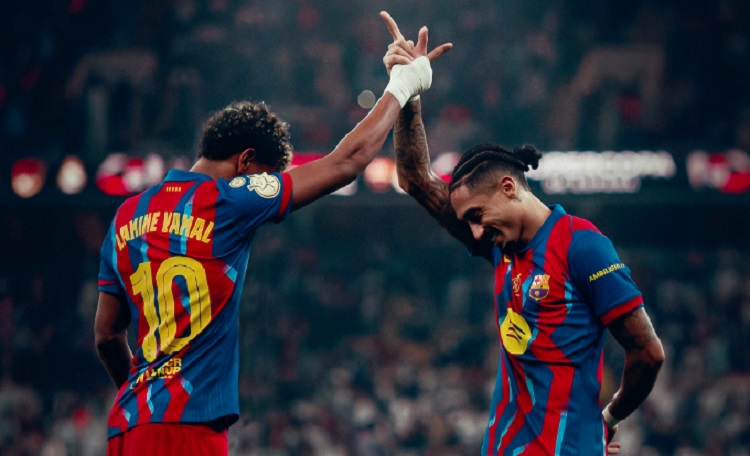 Рафиња го матираше Реал, Барса слави трофеј во Суперкупот на Шпанија (ВИДЕО)