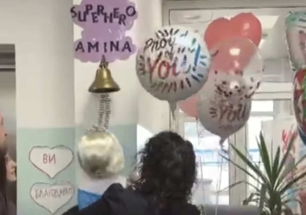 Радосна вест од Клиниката за детски болести: Победничкото ѕвонче ѕвони за хероината Амина