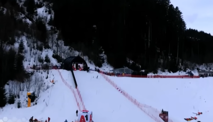 Мануел Фелер најдобар победи во Кицбил