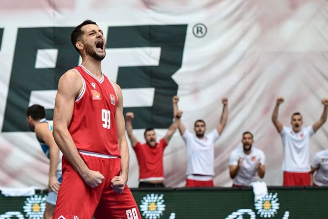 Работнички умешно ги изигра ФИБА и блокадите од БАТ и потпиша крило од Србија!