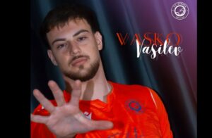 Василев го напушти Работнички и потпиша за Струга ТЛ