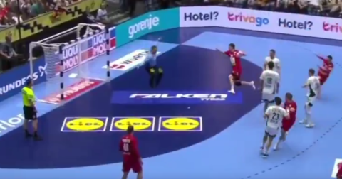 ВИДЕО: Мајсторија за крај на Ѓукиќ и прослава во стил на германска фудбалска ѕвезда!