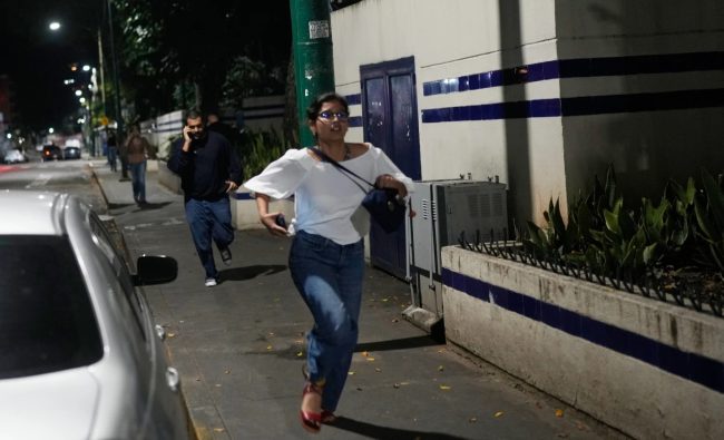 ТРАМП НАРЕДИЛ НАПАДИ НА ВЕНЕЦУЕЛА, МАДУРО ПРОГЛАСИ ВОНРЕДНА СОСТОЈБА