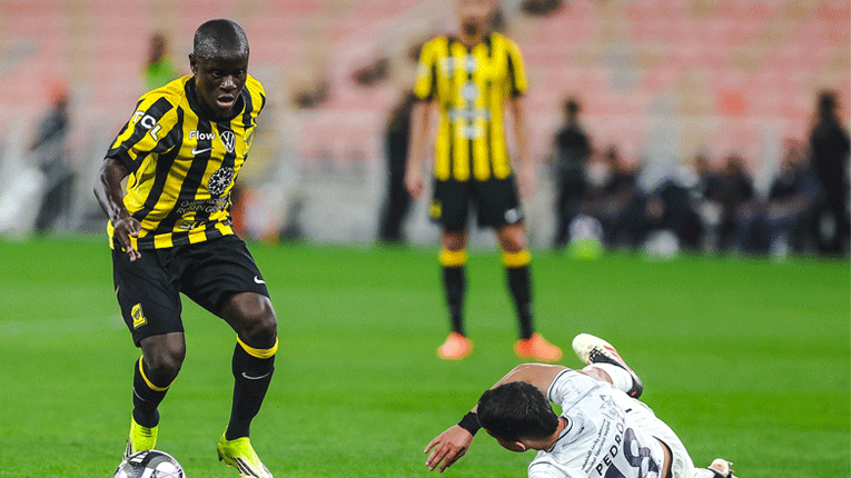 Ѕвездите почнаа да бегаат од Саудиска Арабија, следен е Канте