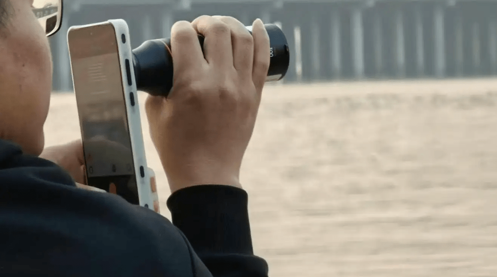 Oppo подготвува брутално моќен флегшип: две камери од 200 MP и 300 мм телеконвертер