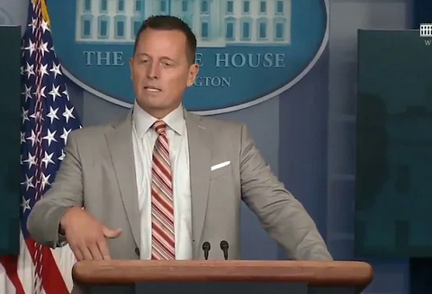 ЕУ: Вучиќ треба да го следи патот на САД, а не патот на ЕУ