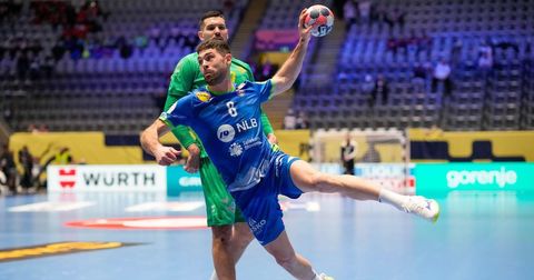 Макуц и Јанц во елемент, Словенија ја победи Црна Гора во меч со 81 гол!