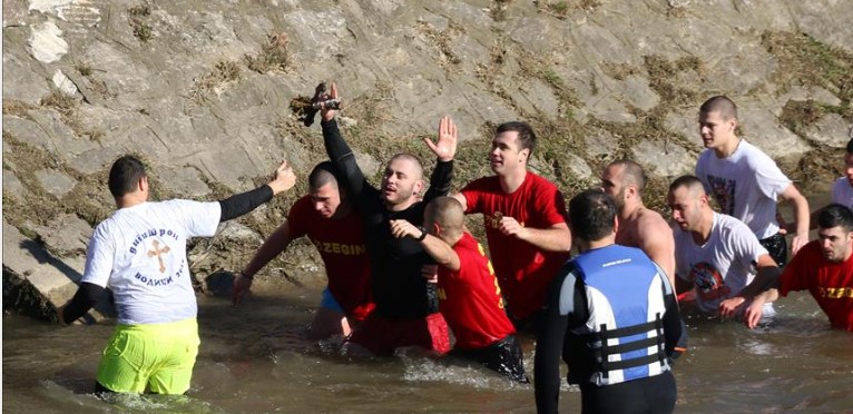 Мартин Гоџо прв до Светиот крст во Охрид