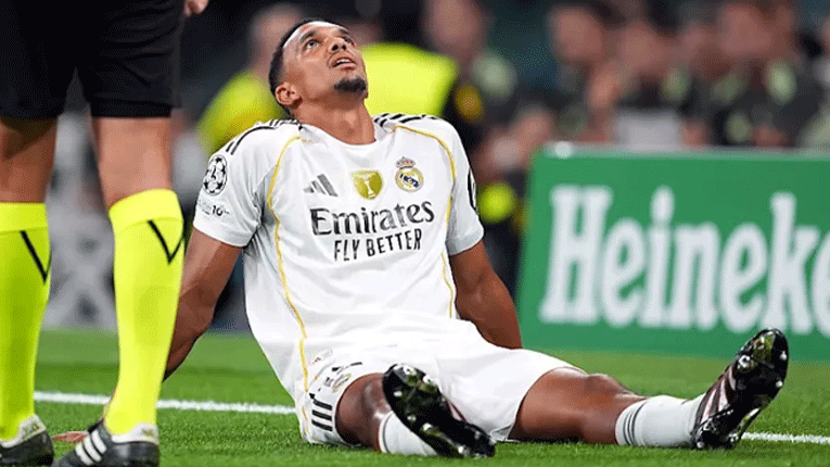 Манчестер сити тргнува по потписот на Трент Александер-Арнолд?