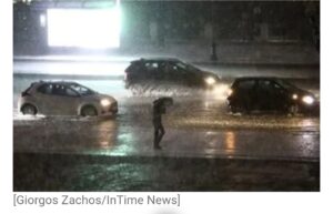 Невреме во Грција – затворени училишта, пораки со предупредувања и забрана за пловидба