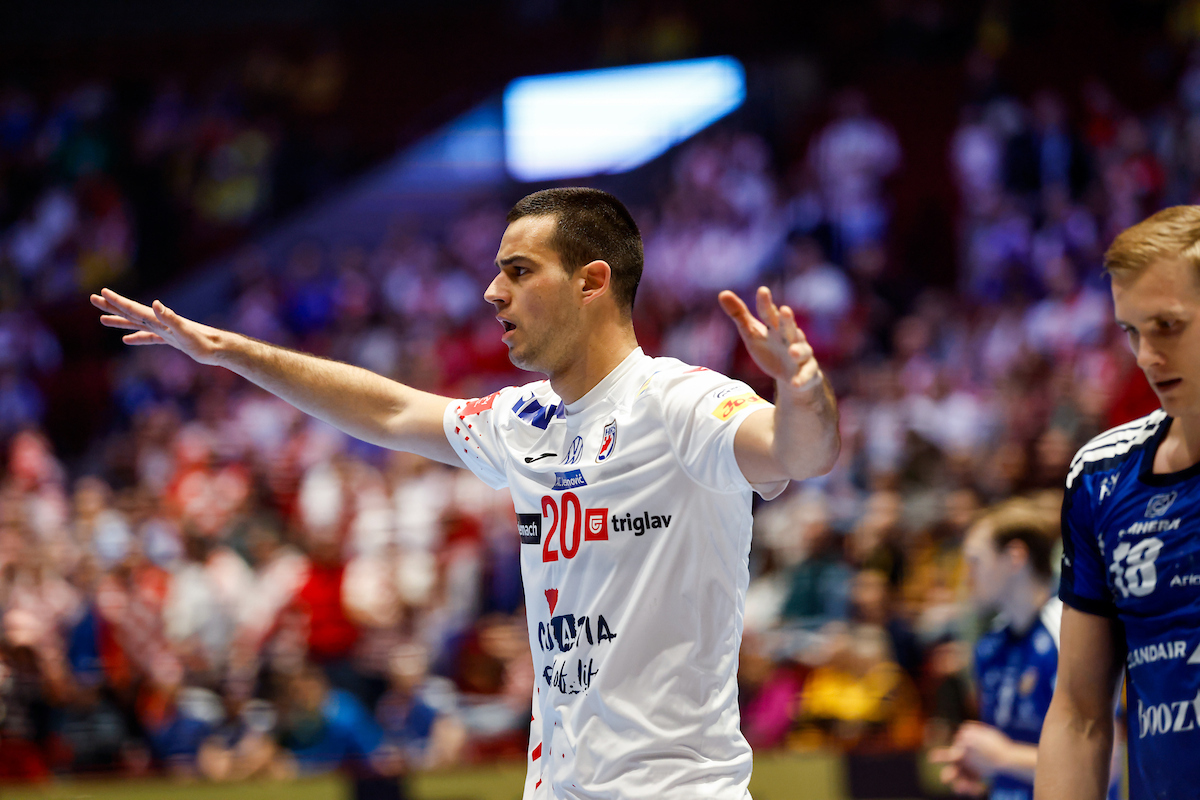 ДЕНЕСКА НА ЕП: Се разгорува борбата за полуфинале во Малме, Хрватска по нов триумф