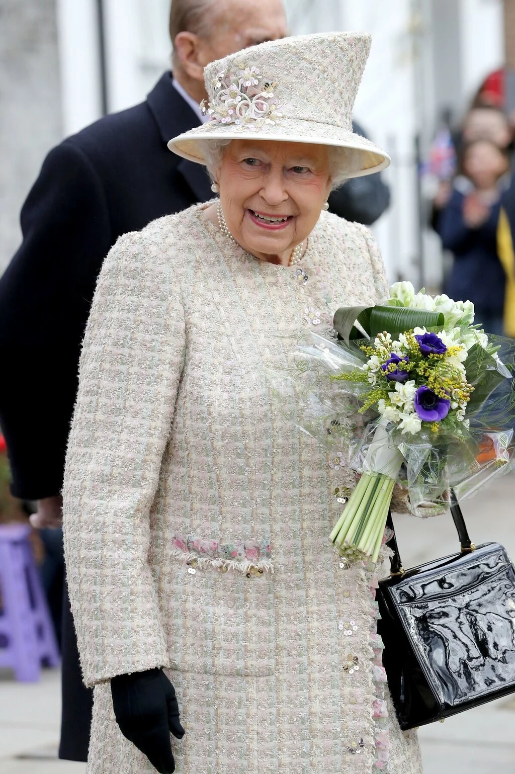 Тајната што кралицата Елизабета II ја открила само еднаш – и го насмеала нејзиниот фотограф