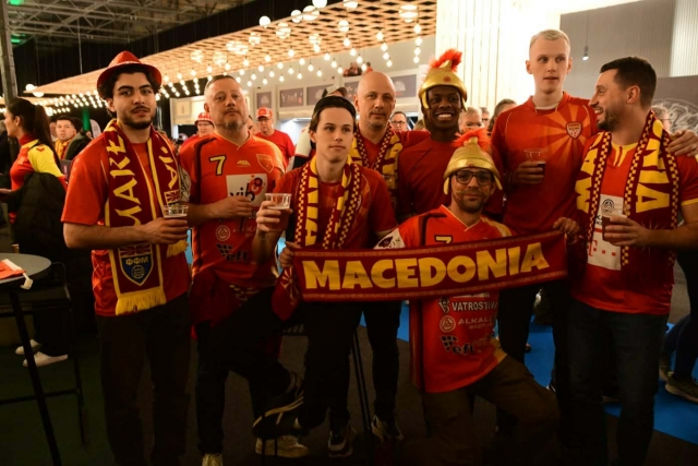 Џими се вљуби во Прилеп и во Македонија! (ВИДЕО+ФОТО)