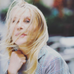 (Фото) На 78 години има неверојатно тело: Верица Ракочевиќ покажа како изгледа во бикини на Флорида