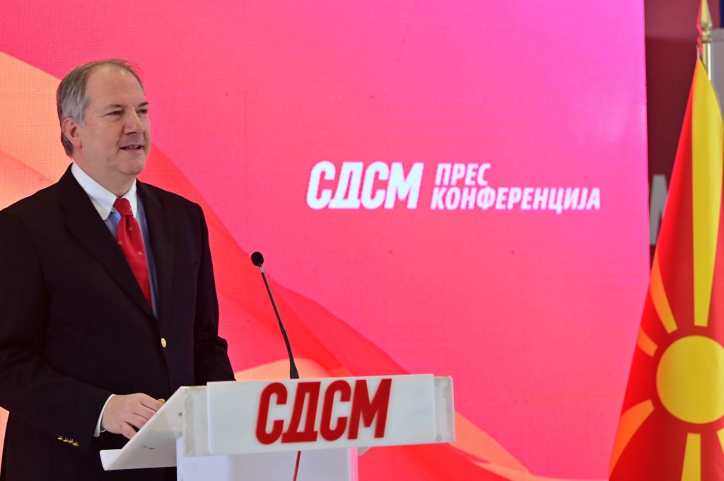 Жерновски: Одлуката на САД за визите е аларм, политиките за изолација скапо ја чинат Македонија