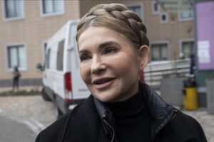 Тимошенко плати 655.000 евра кауција за да не оди во притвор