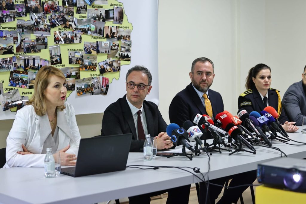 Ампутации, рани, изгореници, кај седум лица било интервенирано на новогодишната ноќ; Алиу со апел, петардите не се играчка, нивното користење е забрането