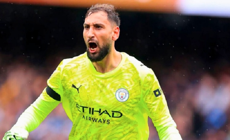 Донарума експресно го напушта Манчестер Сити?