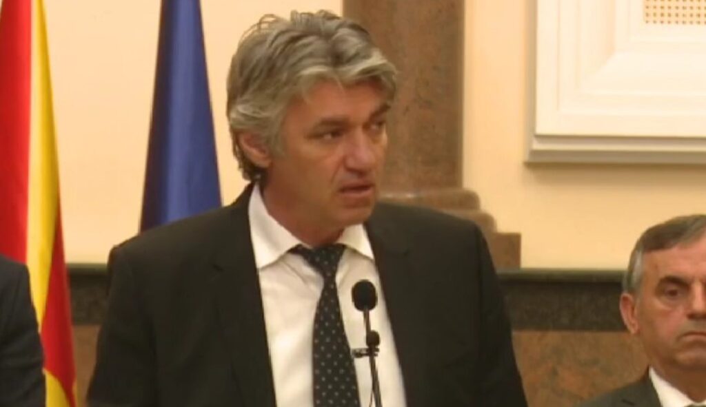 „Сејф Сити“ пред Уставен суд – Села: Ги крши правата на граѓаните и не е двојазичен!