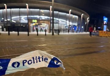 Шестмина избодени со нож во Антверпен, уапсени двајца осомничени