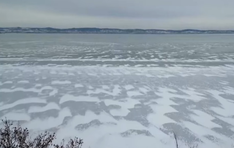 Замрзна езерото Балатон во Унгарија, првпат по 9 години