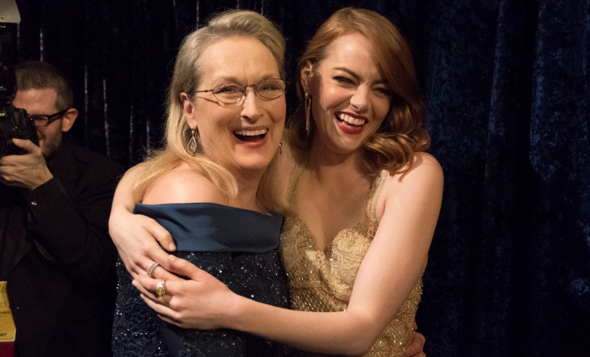 ЕМА СТОУН СТАНА НАЈМЛАДА АКТЕРКА СО СЕДУМ НОМИНАЦИИ И ЈА НАДМИНА МЕРИЛ СТРИП