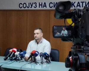 ССМ најавува блокади од следната недела ако не се зголемат платите