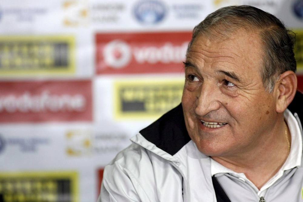 Бугарија во тага: Почина селекторот кој им го донесе најголемиот успех!