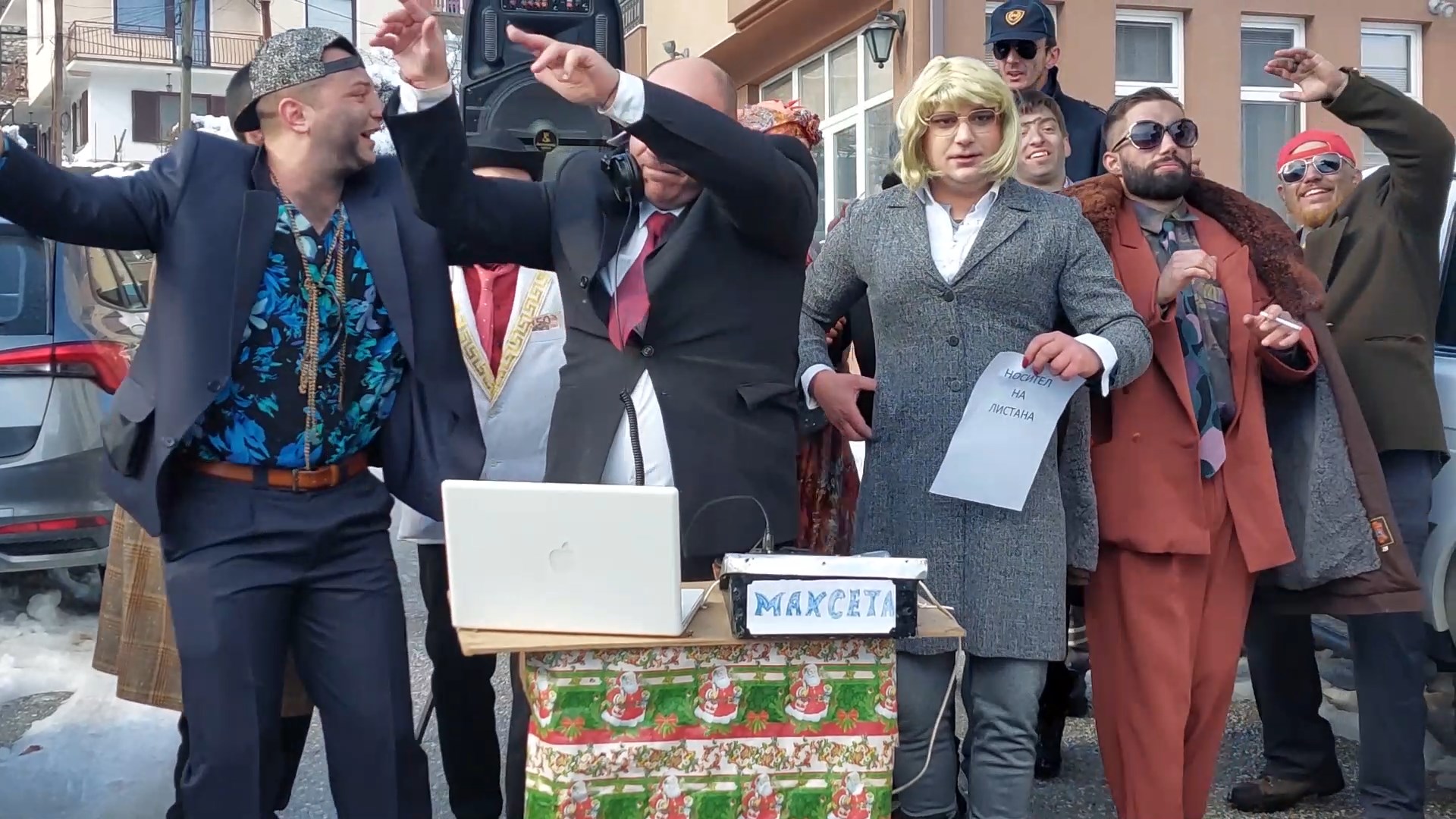 Дефиле под маски – стартува Вчанскиот карневал