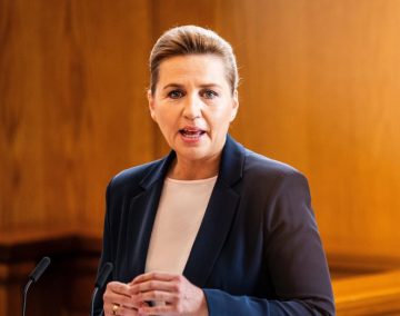 Фредериксен: Нема да ја уценувате Европа