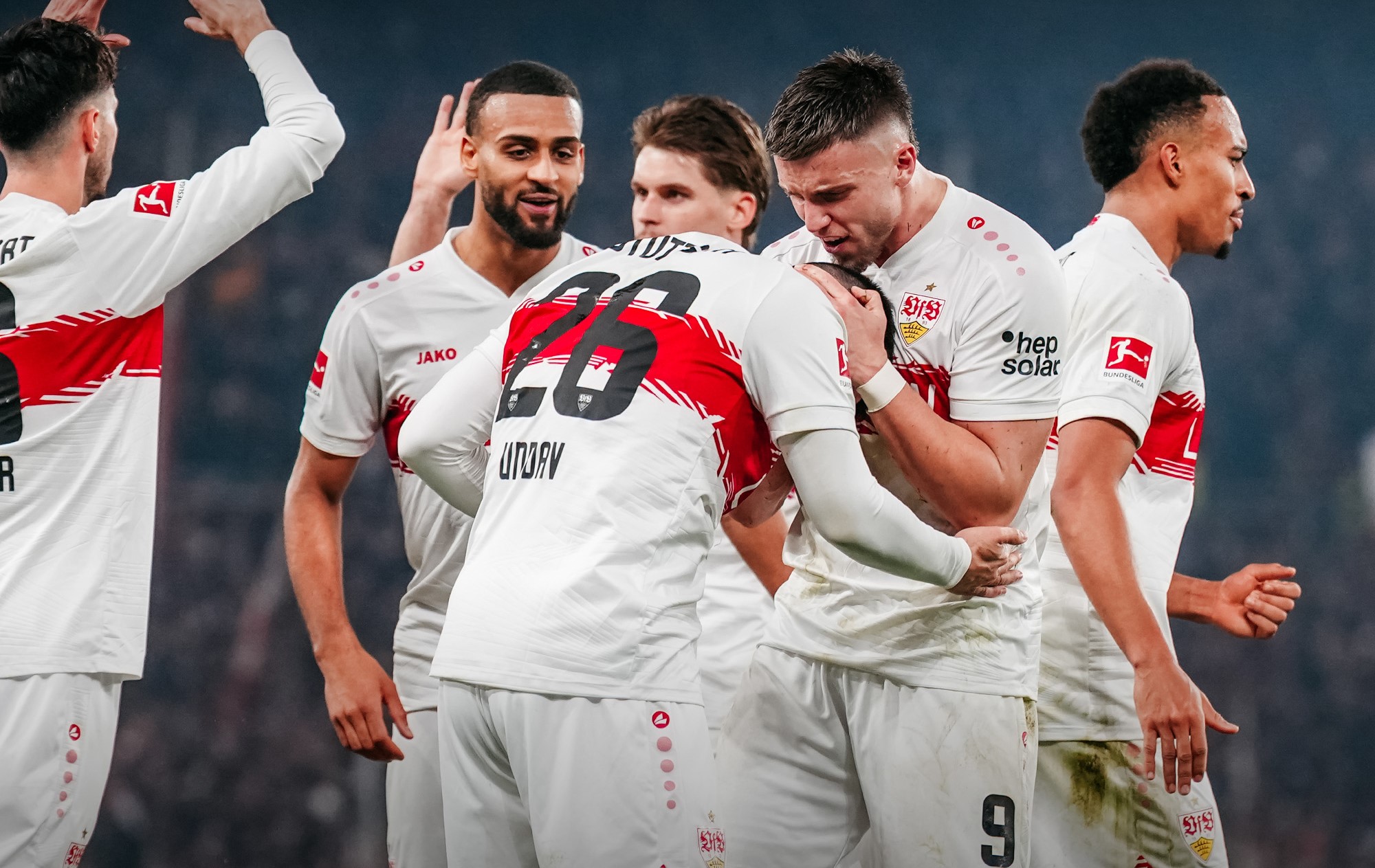 Штутгарт ја доби голеадата против Ајнтрахт (ВИДЕО)