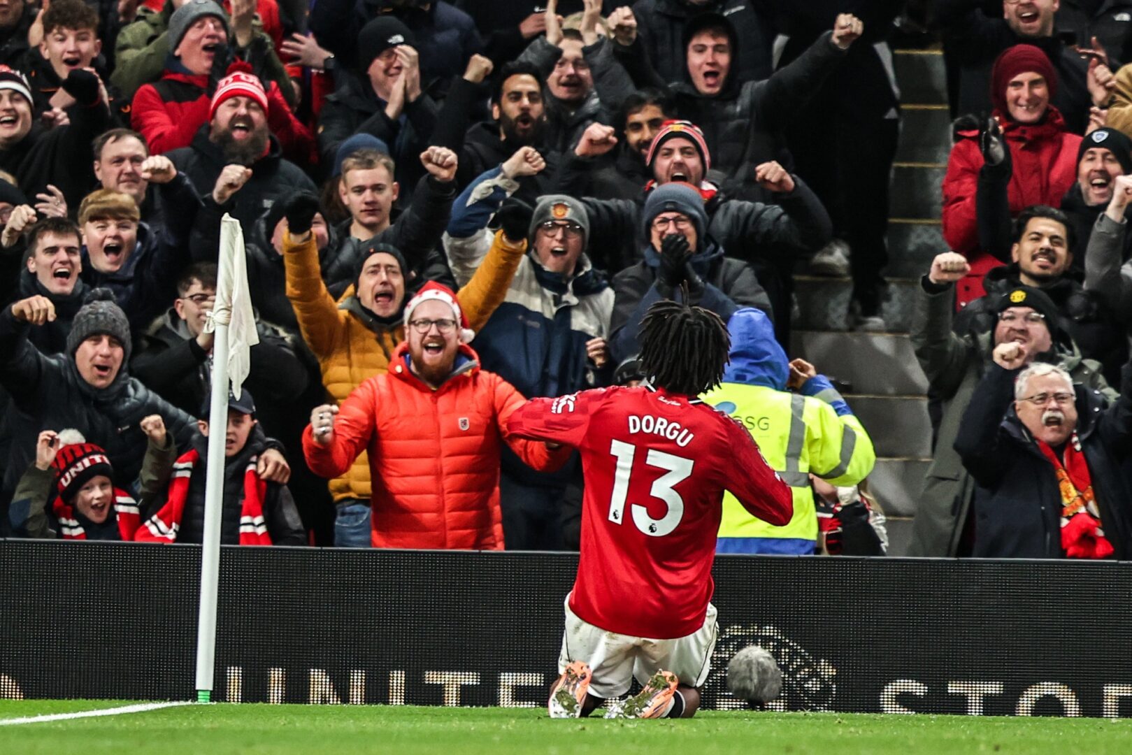 Проблем за Јунајтед, Доргу ќе пропушти осум натпревари