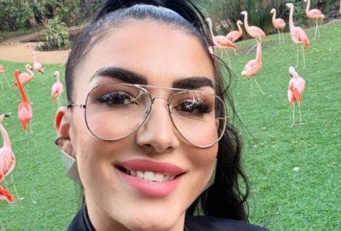 За некого рај, за некого банкрот: Еве Бојана Скендеровски на што најмногу ги троши парите од концертот? (ВИДЕО)