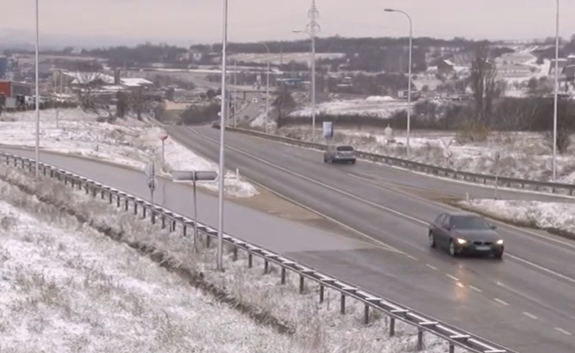 Внимателно возете – влажни коловози и одрони на патиштата