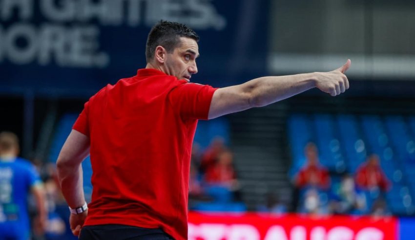 Лазаров задоволен по победата: „Можевме и поубедливо“