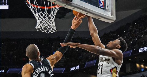 ВИДЕО: Зајон го доби дуелот со Вамбањама, Њу Орлеанс сигурен против Сан Антонио