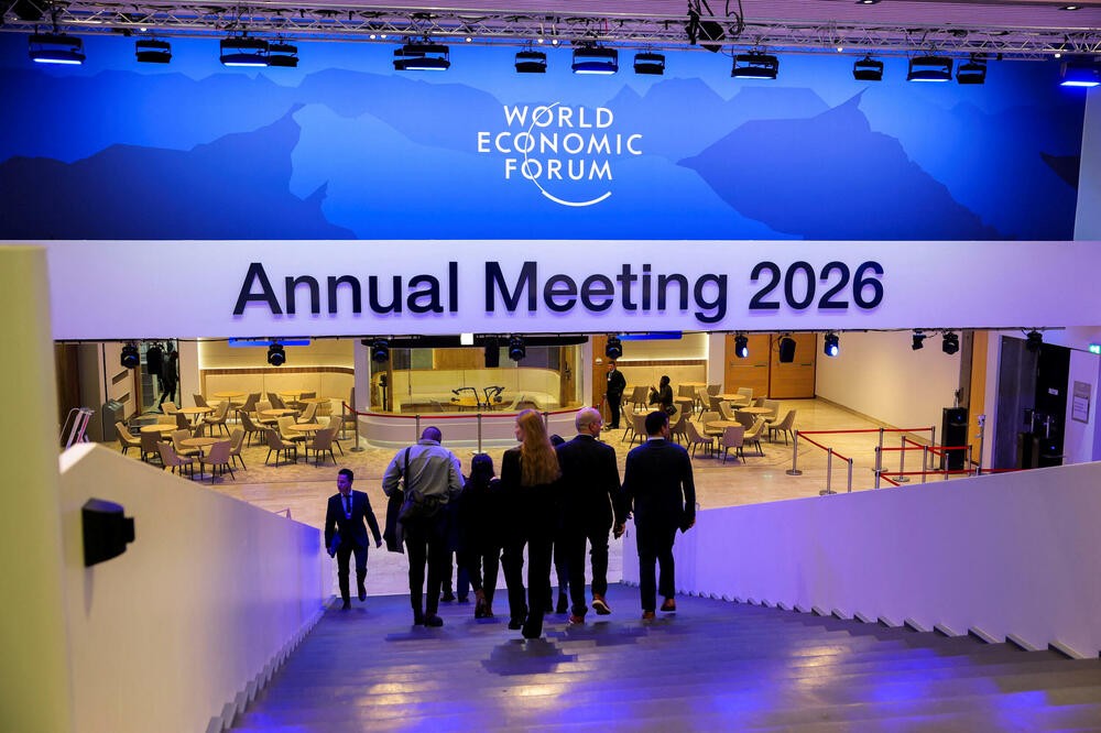 Давос: Малку Трамп, малку вештачка интелигенција