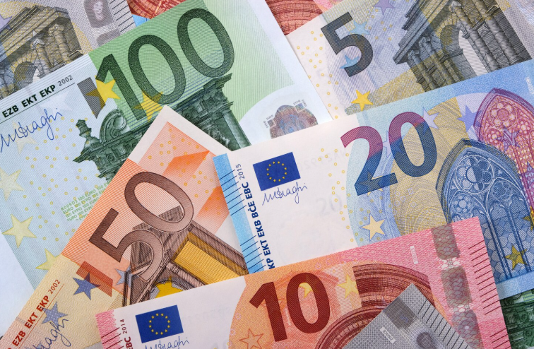 Кој е најплатен функционер во ЕУ?