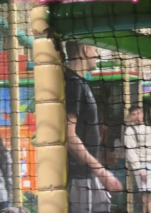 Јокиќ во игротека