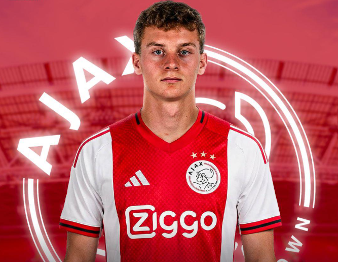 Историјата се повторува: Ибрахимовиќ во Ајакс