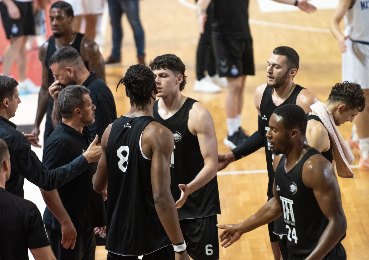 ТФТ го реши Кожув и се врати на врвот во Супер лигата